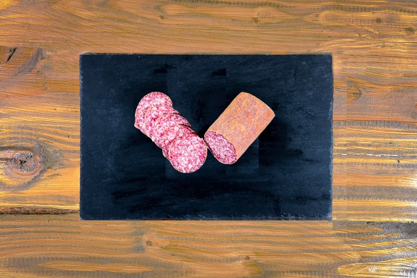 Salami am Stück (ungeschnitten) vom Aktivstall-Schwein