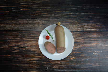 Leberwurst mit Schnittlauch im Fettdarm