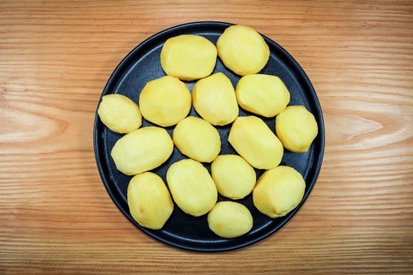 Kartoffeln Belana geschält
