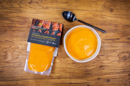 Suppe- geröstete Paprika mit Süßkartoffel & Pimenton