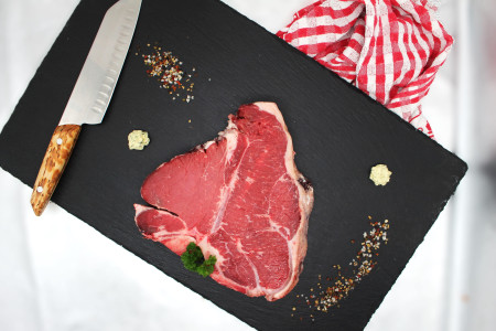 DRY AGED Porterhouse Steak vom Limousinrind