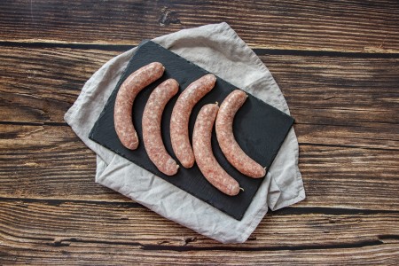 Frische Bratwurst vom Aktivstall-Schwein