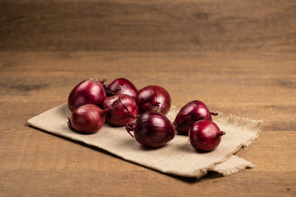 rote Zwiebeln